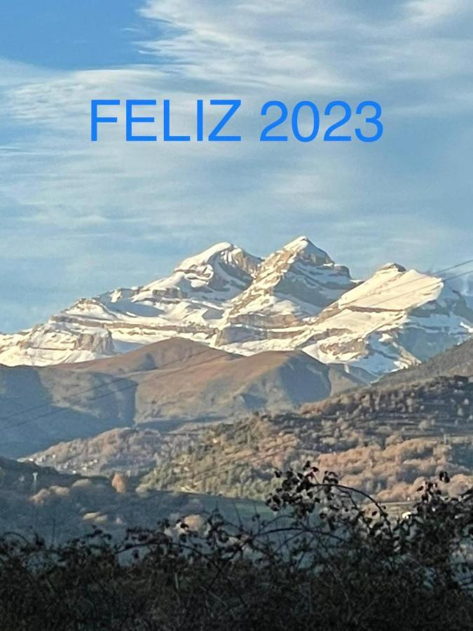 Casa Rural " El Retiro" Laspuña Kültér fotó